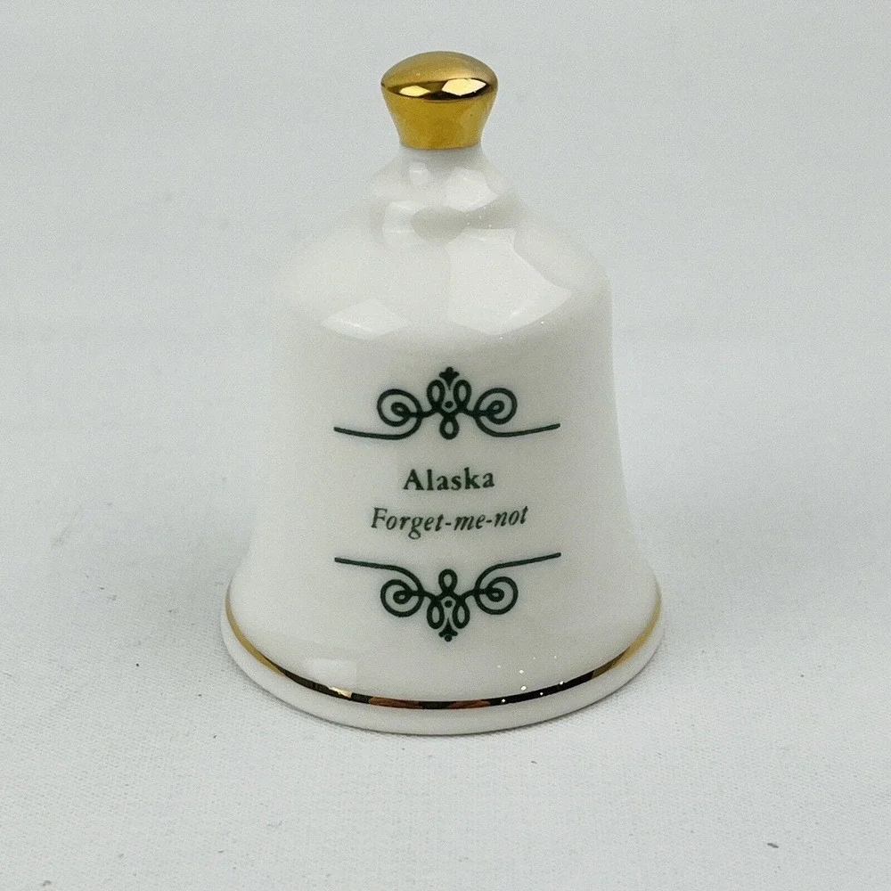Danbury Mint Alaska Forget-Me-Not Official‎ State Flower Bell Collection